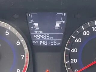 2013 Hyundai Solaris I, серый, 550000 рублей, вид 4