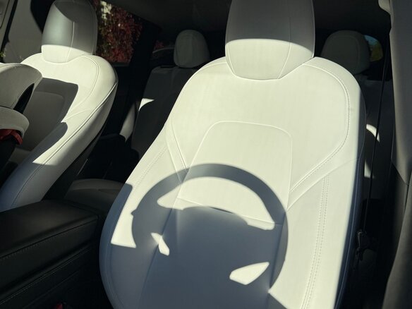 2022 Tesla Model Y Long Range Dual Motor I, чёрный, 5599999 рублей - вид 11