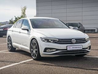2020 Volkswagen Passat B8 Рестайлинг, белый, 2848000 рублей, вид 3
