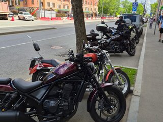 2022 Honda CMX 1100 Rebel, пурпурный, 990000 рублей, вид 2