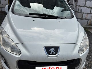 2012 Peugeot 308 I Рестайлинг, белый, 500000 рублей, вид 2