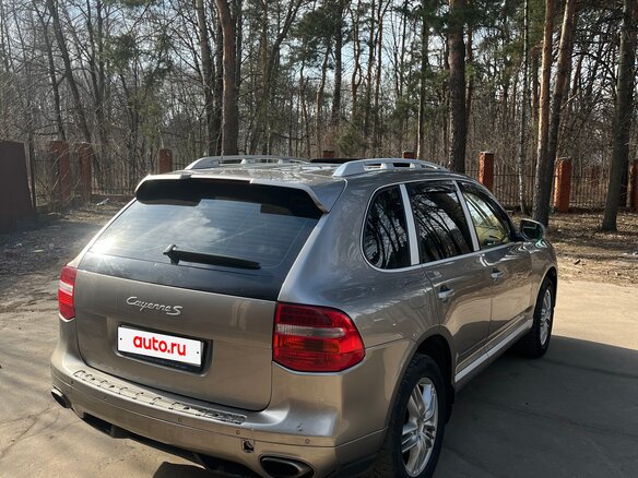 2007 Porsche Cayenne S I Рестайлинг (957), бежевый, 1300000 рублей - вид 9