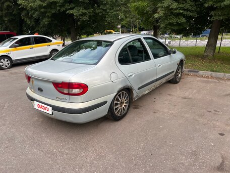 2002 Renault Megane I Рестайлинг, синий, 77000 рублей, вид 2