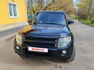 2011 Mitsubishi Pajero IV Рестайлинг 1, чёрный, 2200000 рублей, вид 1