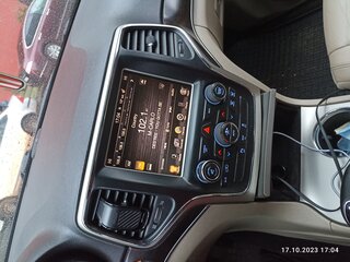 2013 Jeep Grand Cherokee IV (WK2) Рестайлинг, чёрный, 2100000 рублей, вид 4