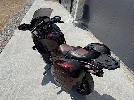 2012 Kawasaki GTR 1400 (Concours 14), красный, 1000000 рублей, вид 5