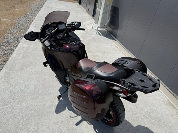 2012 Kawasaki GTR 1400 (Concours 14), красный - вид 4