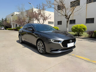 2023 Mazda 3 M Hybrid IV (BP), серый, 1983111 рублей, вид 1