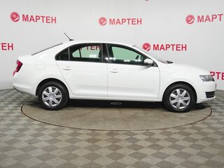 2018 Skoda Rapid I Рестайлинг, белый, 1237000 рублей, вид 4