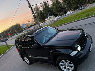 2008 Jeep Cherokee IV (KK), чёрный, 1200000 рублей, вид 2