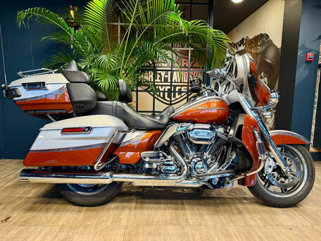 2014 Harley-Davidson CVO Limited, коричневый, 1890000 рублей, вид 1
