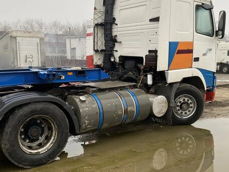 1995 Volvo FH, белый, 1600000 рублей, вид 5