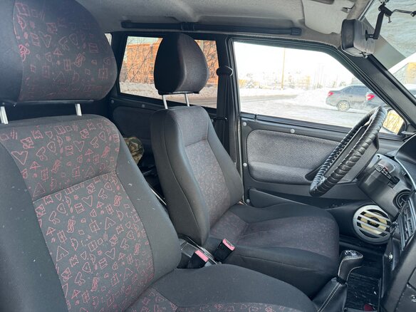 2005 Lada (ВАЗ) 2115, серебристый, 100000 рублей - вид 4