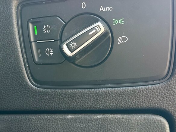 2015 Volkswagen Passat B8, чёрный, 1299177 рублей - вид 15