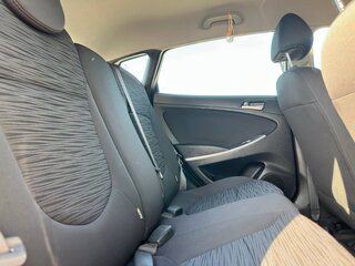 2016 Hyundai Solaris I Рестайлинг, серебристый, 1017000 рублей, вид 4