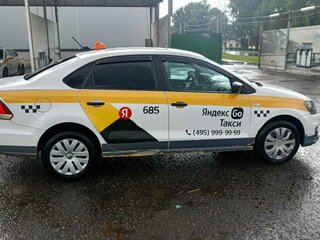 2019 Volkswagen Polo V Рестайлинг, белый, 543000 рублей, вид 2