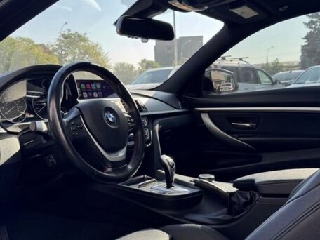 2019 BMW 4 серии 430i xDrive F32/F33/F36 Рестайлинг, белый, 2840000 рублей, вид 5