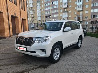 2020 Toyota Land Cruiser Prado 150 Series Рестайлинг 3, белый, 5700000 рублей, вид 1