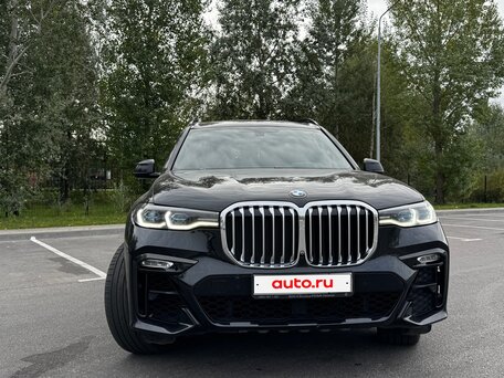 2019 BMW X7 30d I (G07), чёрный, вид 2