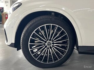 2026 Mercedes-Benz GLC Coupe 300 II (C254), белый, 10500000 рублей, вид 5