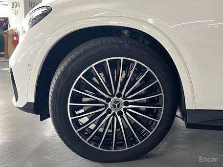 2026 Mercedes-Benz GLC Coupe 300 II (C254), белый, 10500000 рублей, вид 5