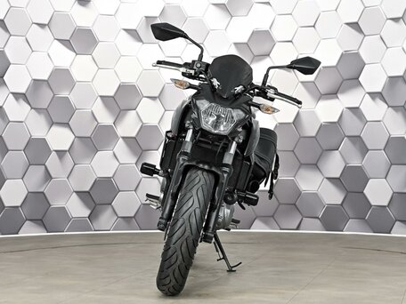 2018 Kawasaki Z 650, чёрный, 675000 рублей, вид 5