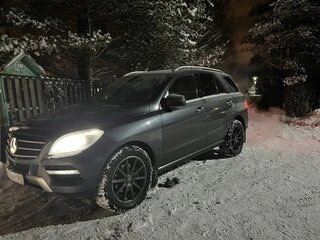 2015 Mercedes-Benz M-Класс 350 CDI III (W166), серый, 2340000 рублей, вид 2