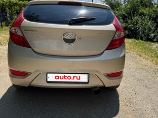 2012 Hyundai Solaris I, бежевый, 830000 рублей, вид 4