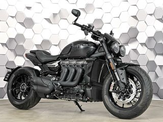 2026 Triumph Rocket 3, чёрный, 3190000 рублей, вид 1