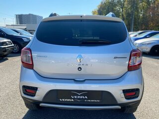 2018 Renault Sandero Stepway II, серебристый, 950000 рублей, вид 5
