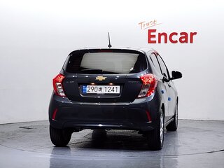 2022 Chevrolet Spark IV Рестайлинг, серый, 1090000 рублей, вид 4