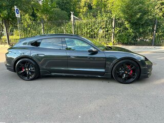 2022 Porsche Taycan 4 Cross Turismo I, серый, 11500000 рублей, вид 3