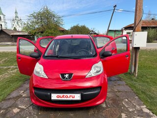 2007 Peugeot 107 I, красный, 320000 рублей, вид 3