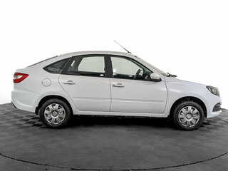 2025 Lada (ВАЗ) Granta I Рестайлинг, белый, 950000 рублей, вид 4