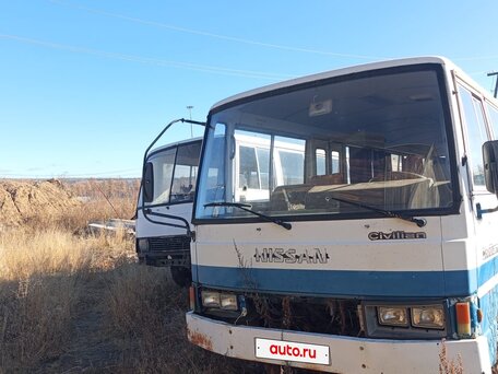 1990 Nissan Civilian, голубой, 210000 рублей, вид 3