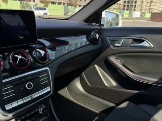 2018 Mercedes-Benz GLA AMG 45 AMG I (X156) Рестайлинг, белый, 3400000 рублей, вид 5