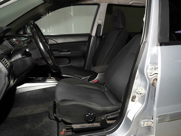 2007 Mitsubishi Lancer IX Рестайлинг, серебристый, 398000 рублей - вид 9
