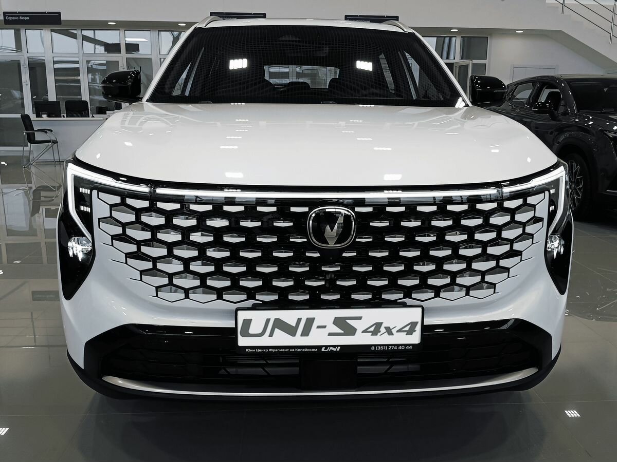 Открыть фотографии: Changan UNI-S I Рестайлинг