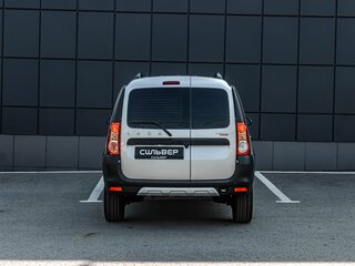 2026 Lada (ВАЗ) Largus Cross I Рестайлинг, серебристый, 1962000 рублей, вид 4