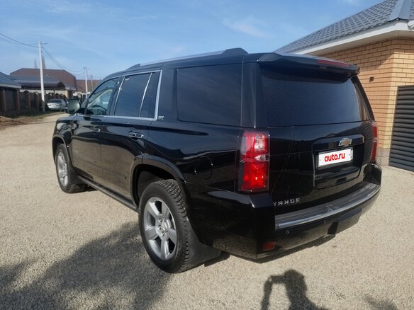 2015 Chevrolet Tahoe IV, чёрный, 4250000 рублей - вид 3