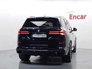 2025 BMW X5 40d IV (G05/G18) Рестайлинг, чёрный, 13410517 рублей, вид 4