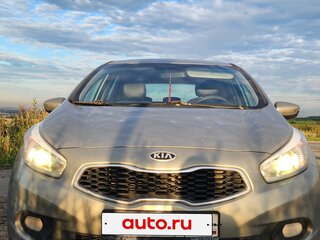2013 Kia Ceed II, серебристый, 844000 рублей, вид 4
