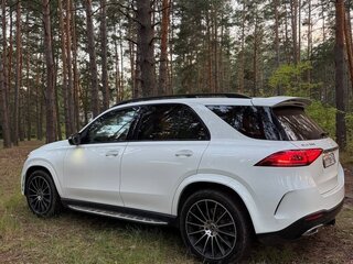 2021 Mercedes-Benz GLE 350 II (V167), белый, 7490000 рублей, вид 2