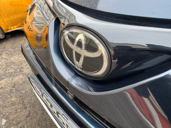 2018 Toyota RAV4 IV (XA40) Рестайлинг, синий, 3350000 рублей - вид 26