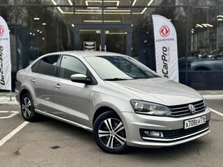 2017 Volkswagen Polo V Рестайлинг, серебристый, 1270000 рублей, вид 3