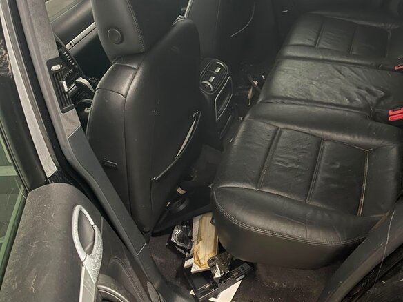 2004 Porsche Cayenne Turbo I (955), чёрный, 1150000 рублей - вид 10