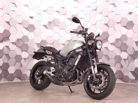 2018 Yamaha XSR900, серебристый, 649000 рублей, вид 1