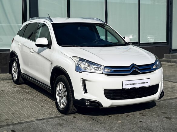 2012 Citroen C4 Aircross, белый, 770000 рублей - вид 6