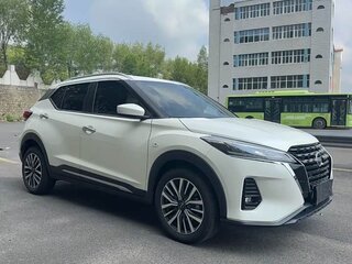 2022 Nissan Kicks I Рестайлинг, белый, 1150000 рублей, вид 2