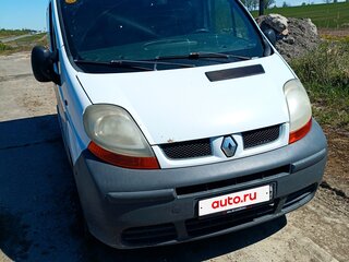 2002 Renault Trafic II, белый, 750000 рублей, вид 1